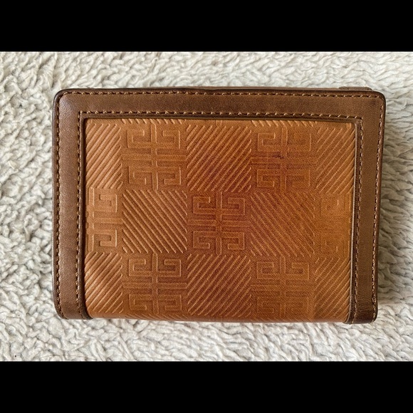 AUTHENTIC BIFOLD GIVENCHY WALLET - Picture 2 of 16